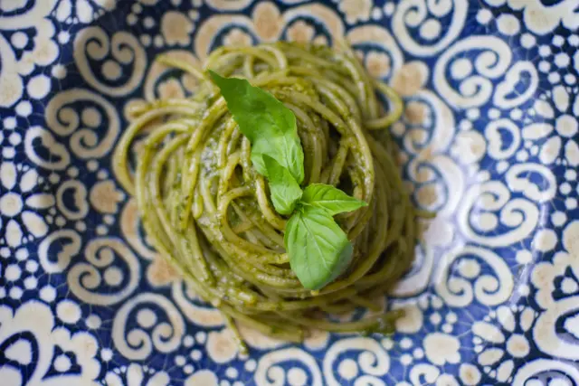 Pasta pesto.